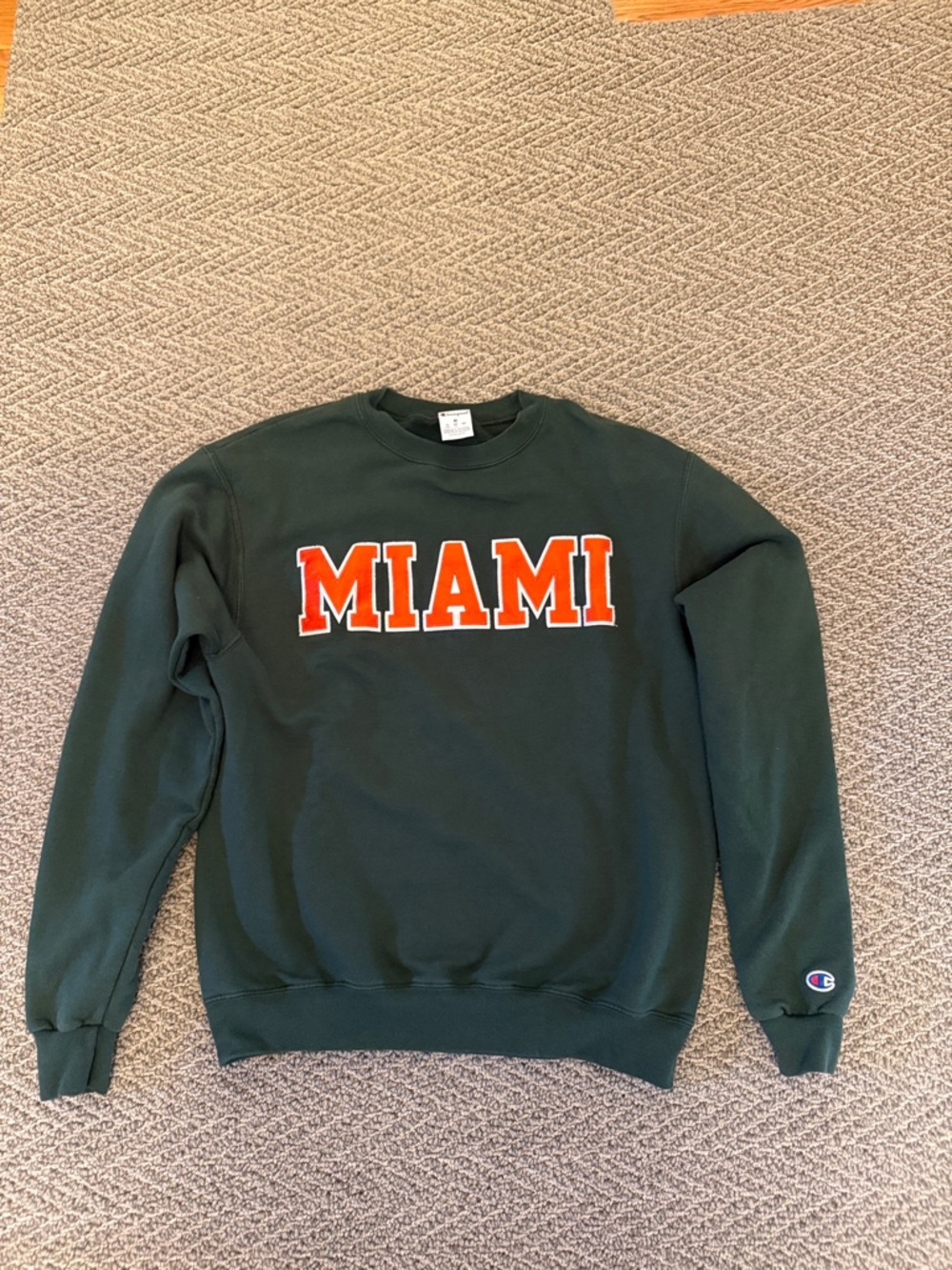 U Miami champion sweatshirt size M sewn letters